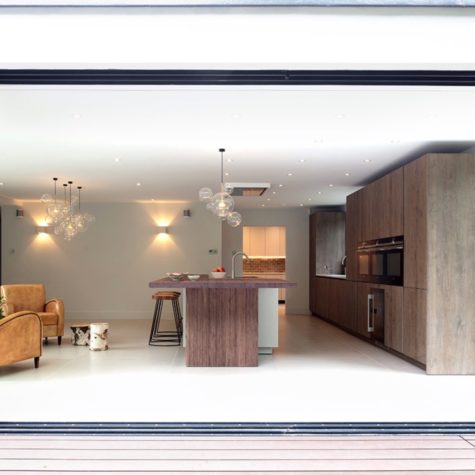 LuxView Slide