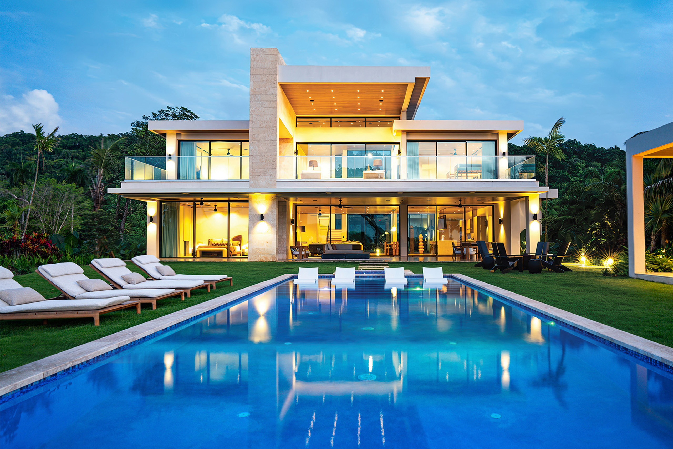Playa Exterior 2560x1707 Luxview Playa Grande Back Slide - Luxview Systems