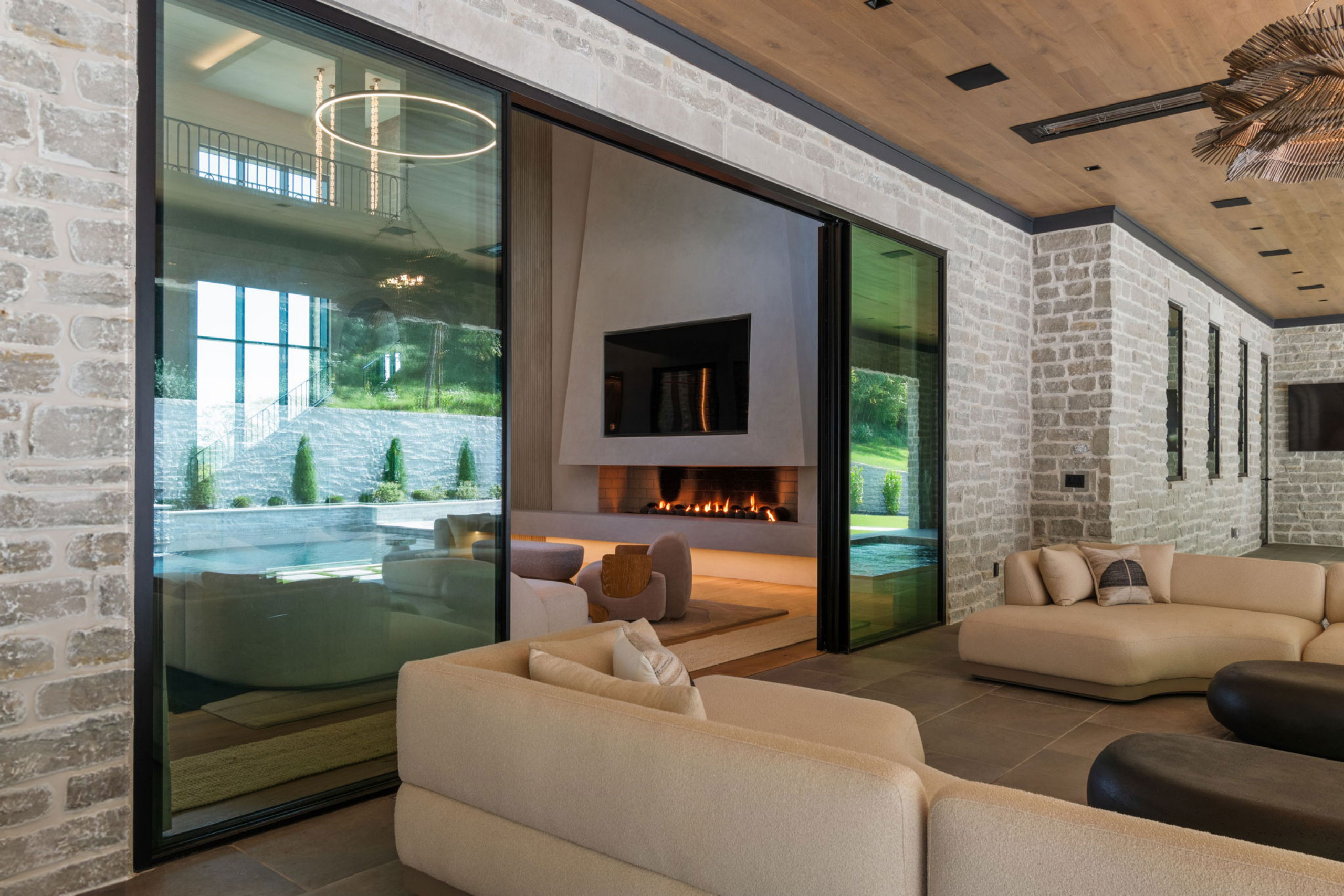 LuxView-Harpeth-Ridge--Defining-Moment-4