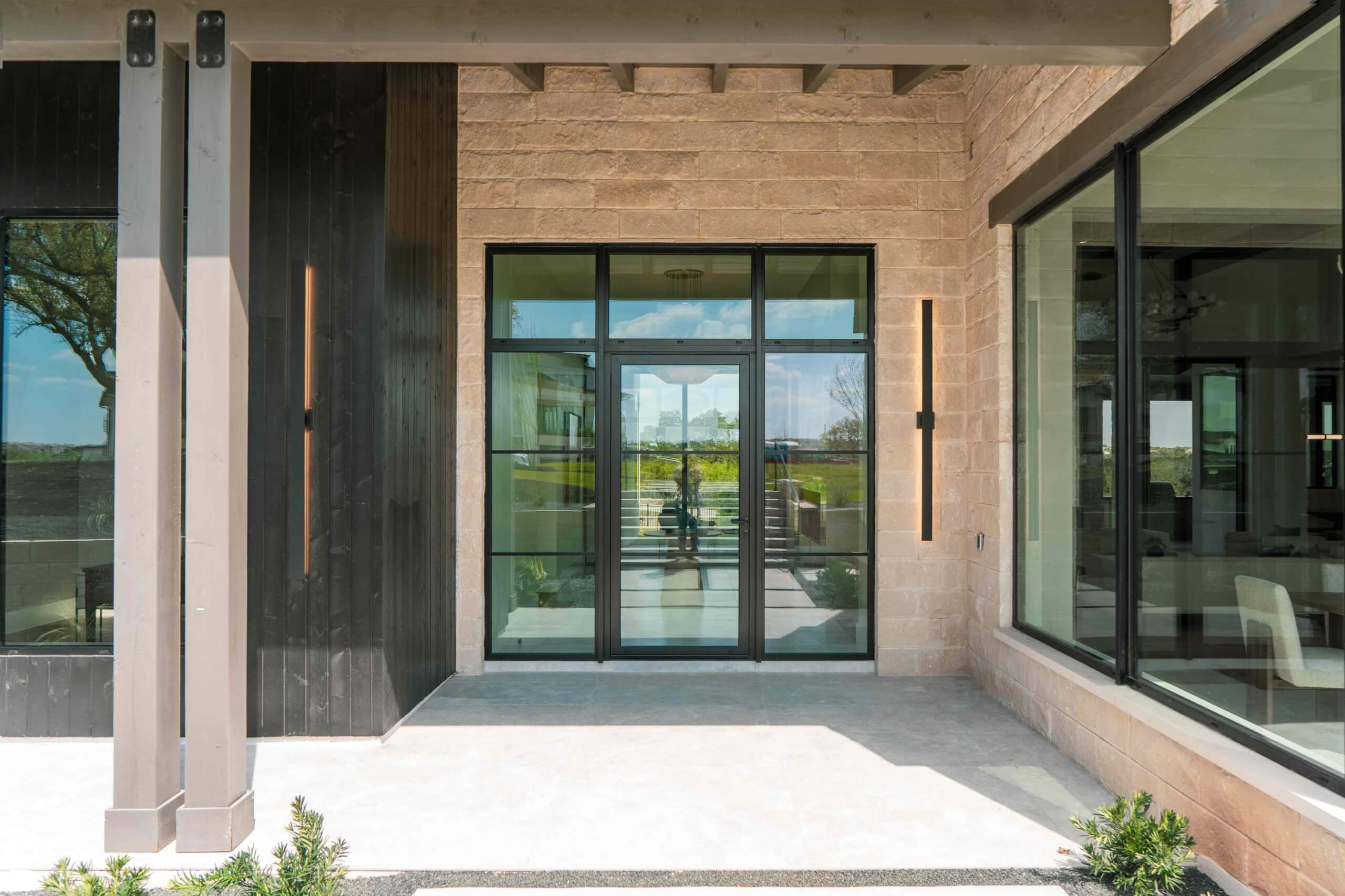 LuxView The Peninsula - Additional Image 2